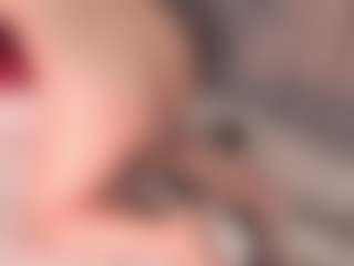 Nadia-saadiK1 MILF webcam performer live streaming