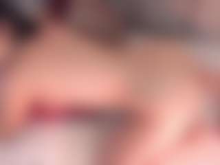 Live cam show with Nadia-saadiK1 - Busty on MyBangCams