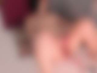 Nadia-saadiK1 MILF webcam performer live streaming