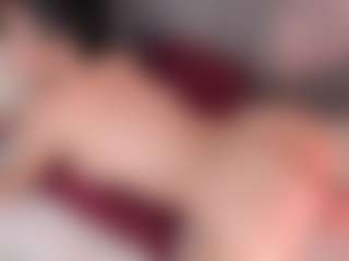 Nadia-saadiK1 MILF webcam performer live streaming