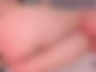 Nadia-saadiK1 MILF webcam performer live streaming