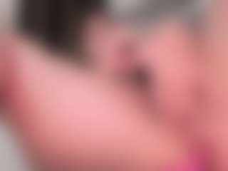 Live cam show with Nadia-saadiK1 - Fingering on Cam Slut