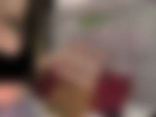 Nadia-saadiK1 MILF webcam performer live streaming