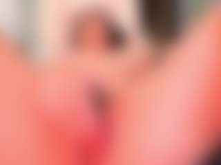 Live cam show with Nadia-saadiK1 - Handjob on camwithhim.com