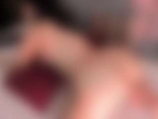 Nadia-saadiK1 MILF webcam performer live streaming
