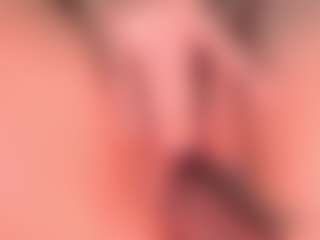Live cam show with Nadia-saadiK1 - Fingering MILF on slutload