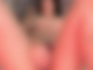 Live cam show with Nadia-saadiK1 - Fingering MILF on livesuperchat.net