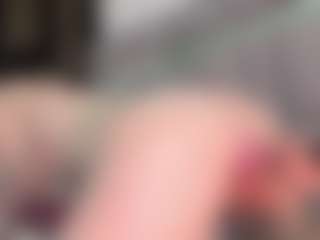 Live cam show with Nadia-saadiK1 - Dildo Or Vibrator MILF on Camsoda