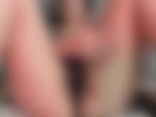 Nadia-saadiK1 MILF webcam performer live streaming