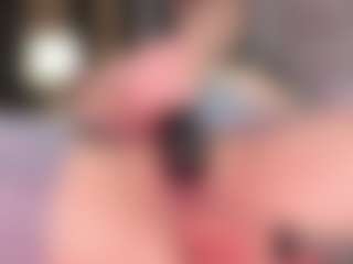 Live cam show with Nadia-saadiK1 - Young Adult on madthumbs