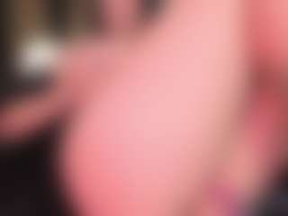 Live cam show with Nadia-saadiK1 - Camel Toe on Dolls Live