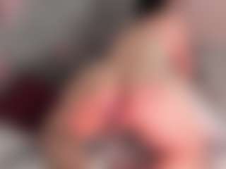 Nadia-saadiK1 MILF webcam performer live streaming