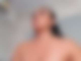 Live cam show with Sofii-James - Striptease on iamadamtest123.com