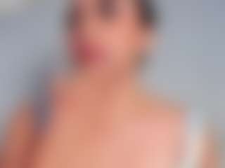 Live cam show with Sofii-James - Small Tits on Fapmatic.com