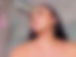 Live cam show with Sofii-James - Latina on googirlz | colombia