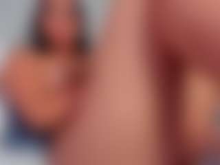 Sofii-James's Live Sex Cam Show