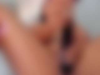Sofii-James's Live Sex Cam Show