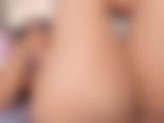 Live cam show with Sofii-James - Teen (18+) on CSO-WL