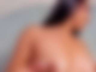 Sofii-James's Live Sex Cam Show