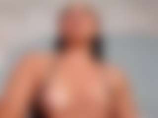 Sofii-James's Live Sex Cam Show