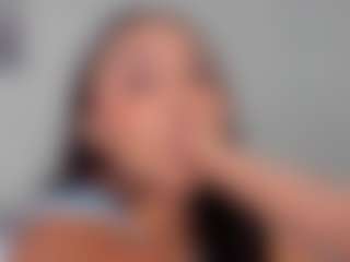 Sofii-James's Live Sex Cam Show
