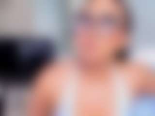 Sofii-James's Live Sex Cam Show