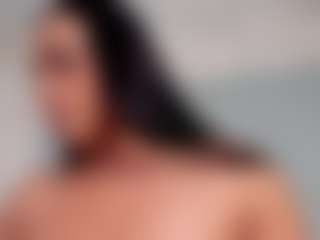 Sofii-James's Live Sex Cam Show