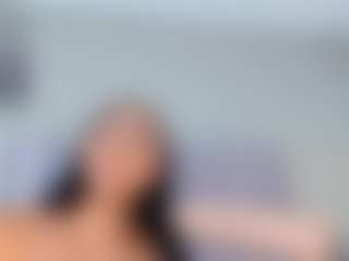 Live cam show with Sofii-James - Striptease Young Adult on Soda Cam