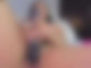 Sofii-James's Live Sex Cam Show