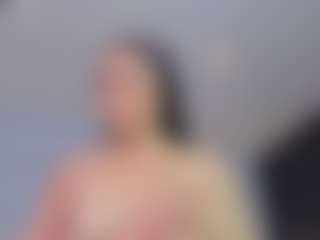 Sofii-James's Live Sex Cam Show