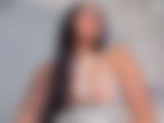 Live cam show with Sofii-James - Solo on Hubzter Live