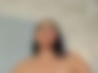 Sofii-James's Live Sex Cam Show