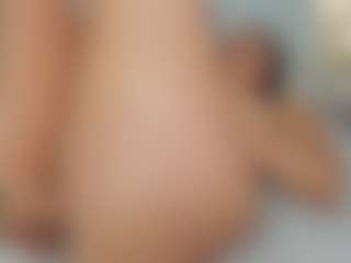 Sofii-James's Live Sex Cam Show