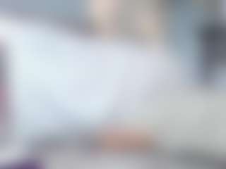 Live cam show with Sofii-James - Brown Hair Petite on luckytryst.com