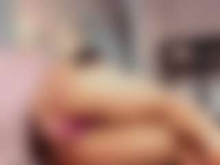 Live cam show with Sofii-James - American Petite on Camsoda | colombia