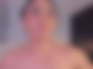 Sofii-James's Live Sex Cam Show