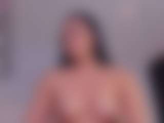 Sofii-James's Live Sex Cam Show