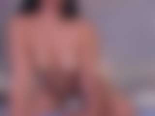 Sofii-James's Live Sex Cam Show