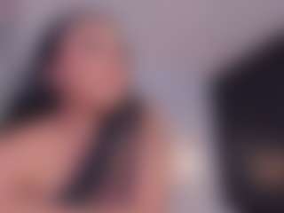 Sofii-James's Live Sex Cam Show