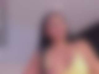 Live cam show with Sofii-James - Striptease on Camsoda