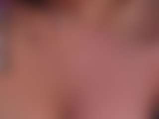 Sofii-James's Live Sex Cam Show