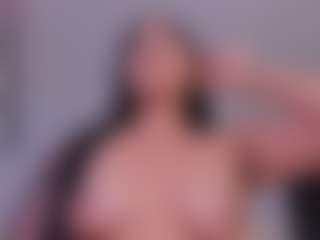 Sofii-James's Live Sex Cam Show