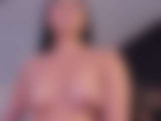 Sofii-James's Live Sex Cam Show