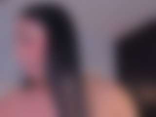Sofii-James's Live Sex Cam Show