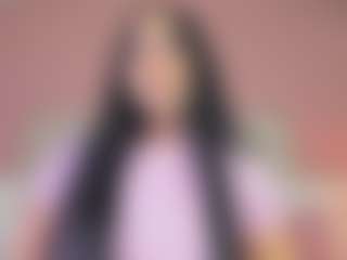 Live cam show with Sofii-James - Lush Brown Hair on Sweet Sext