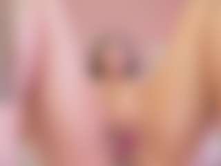 Sofii-James's Live Sex Cam Show