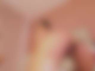 Live cam show with Sofii-James - Brown Hair on Camsoda