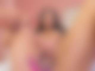 Sofii-James's Live Sex Cam Show
