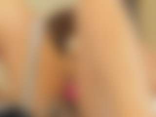 Sofii-James's Live Sex Cam Show