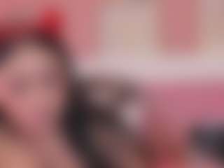 Sofii-James's Live Sex Cam Show